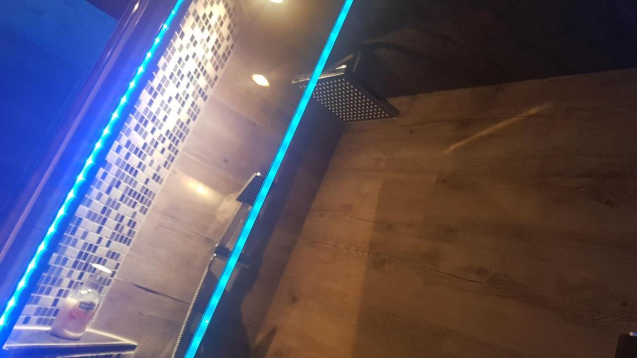 Modern Hoteliving Gießen Kültér fotó